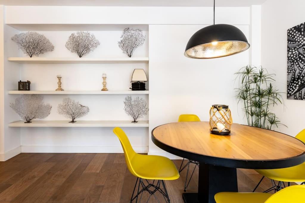 Super Central Malaga Flat With Terrace And Free Parking Екстер'єр фото