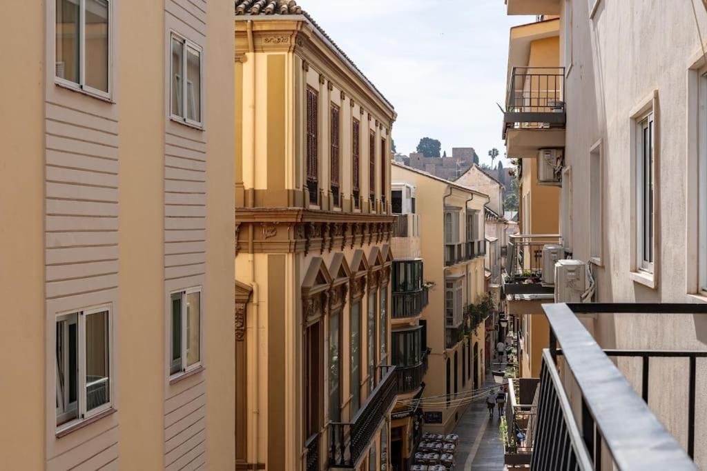Super Central Malaga Flat With Terrace And Free Parking Екстер'єр фото
