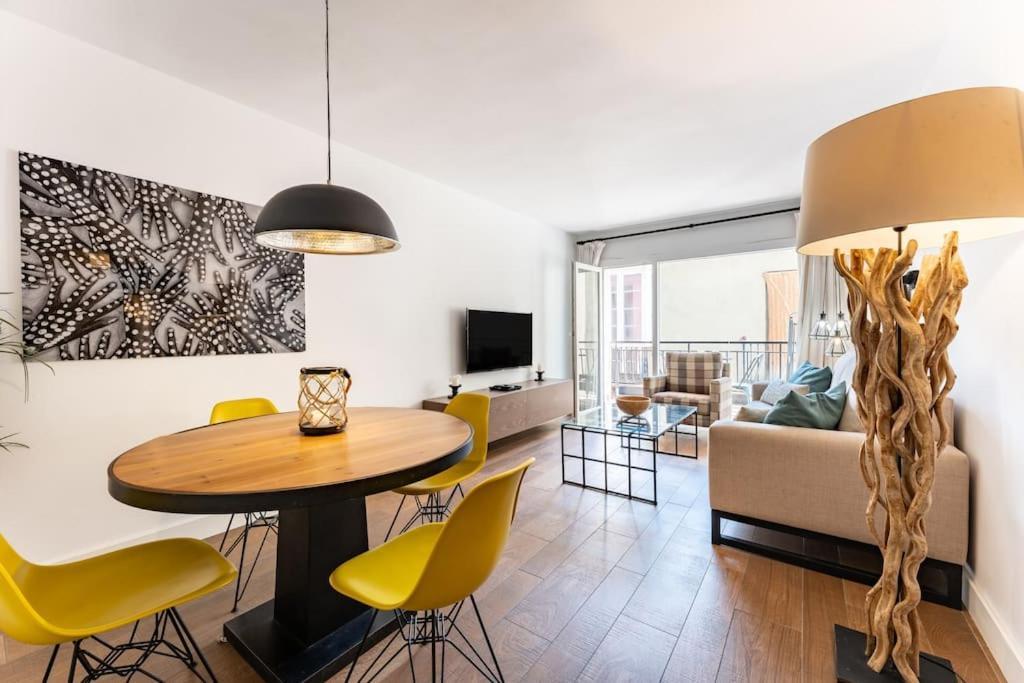 Super Central Malaga Flat With Terrace And Free Parking Екстер'єр фото