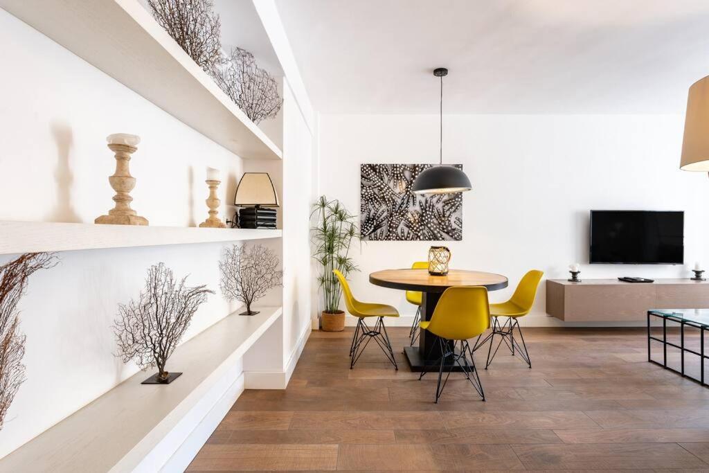 Super Central Malaga Flat With Terrace And Free Parking Екстер'єр фото